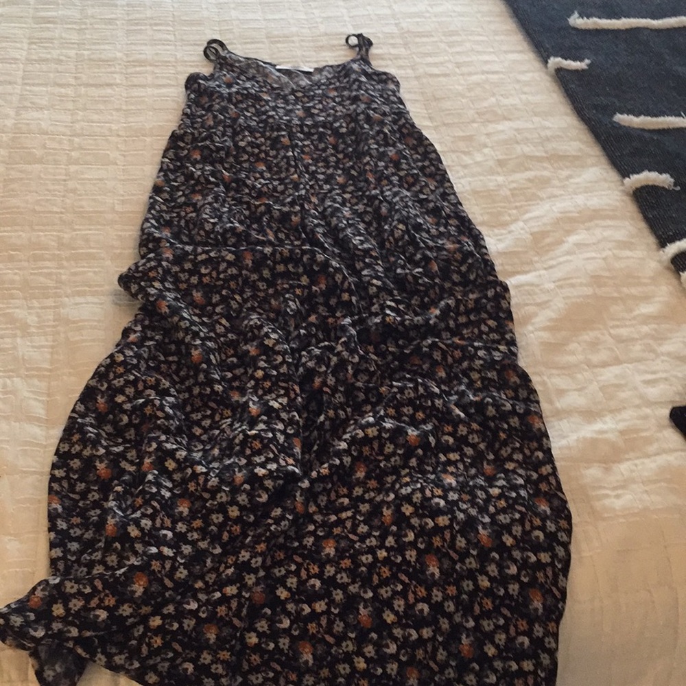 Gorgeous long maxi dress-Carly Jean Los Angeles
